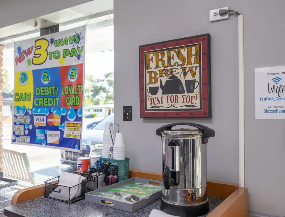 Crystal Clean Laundromat 70518