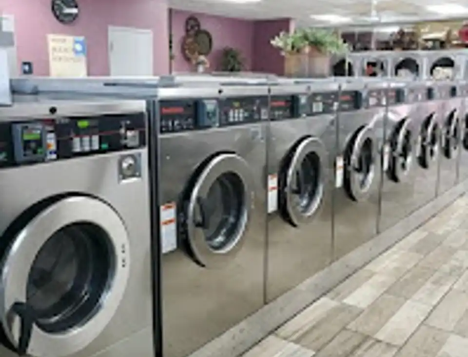 667473Pre 3435442280F111f